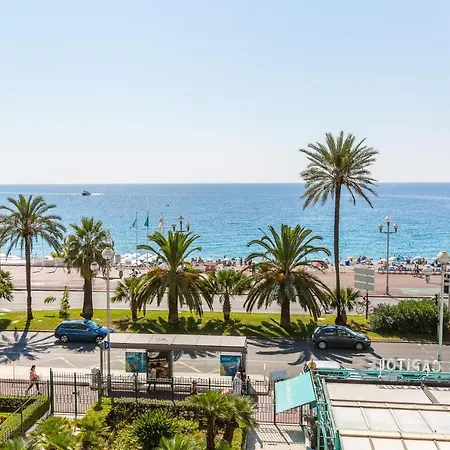 Le Tresor De Promenade-nice: Seafront 2 Bed Luxury Apartment. Balcony; Ac 尼斯